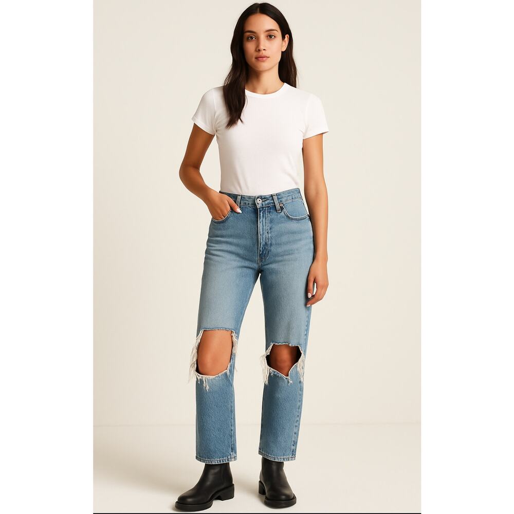 RE/DONE HighWaist Destroyed Straight Leg Jeans Size 25 Vintage Levi’s Remade